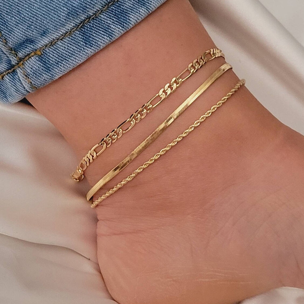 Acefun Ankle Bracelets for Women Waterproof - 14K Gold Plated Non Tarnish Layered Cuban Link Chain Rope Figaro Herringbone Anklets Set Plus Size Anklet Summer Foot Jewelry Gift Adjustable 8-12 Inch
