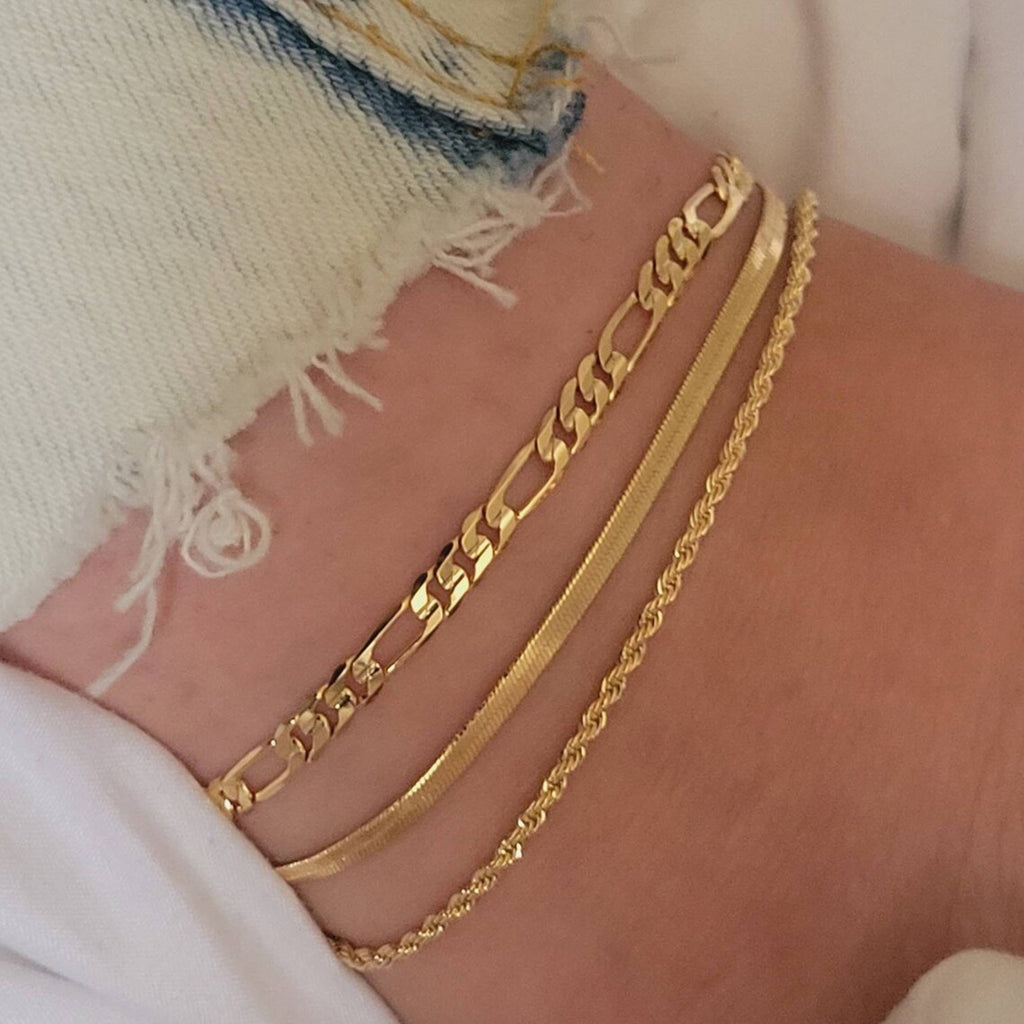 Acefun Ankle Bracelets for Women Waterproof - 14K Gold Plated Non Tarnish Layered Cuban Link Chain Rope Figaro Herringbone Anklets Set Plus Size Anklet Summer Foot Jewelry Gift Adjustable 8-12 Inch